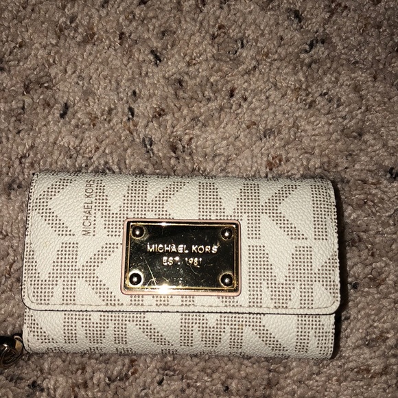 Michael Kors Accessories - phone case//wallet